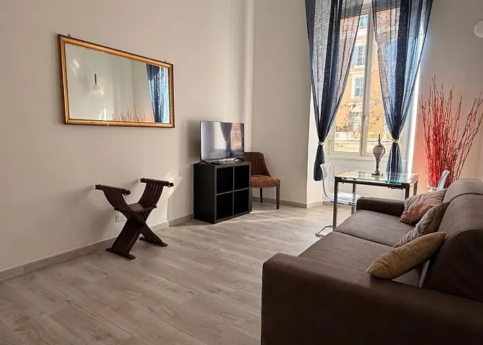 Apartment Qg House Leone